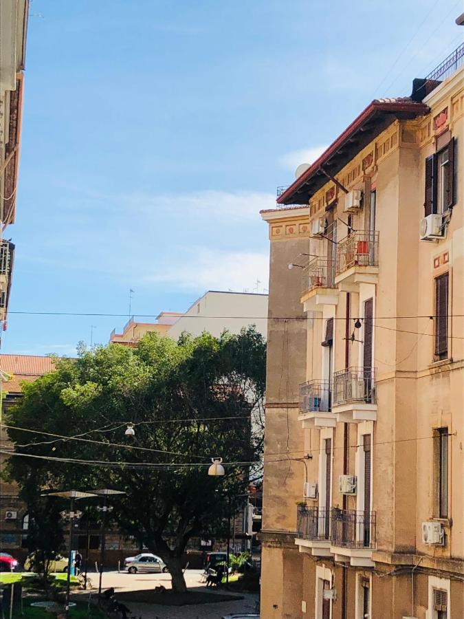Montello Guest House & Apartment Catánia Buitenkant foto